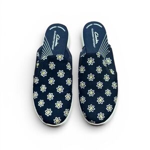 Clarks Cloudsteppers 7.5 Slip On Mules Embroidered Flower Design